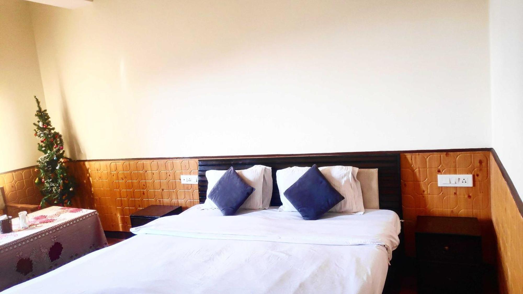 Hotel O New Shushant Regency Shimla Exteriör bild
